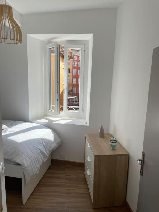 Grand Appartement Hyper Centre جراس المظهر الخارجي الصورة